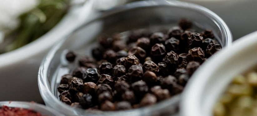 How To Prevent Dandruff With Black Pepper Use?