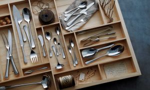 How To Choose Perfect Metal For Cutlery?